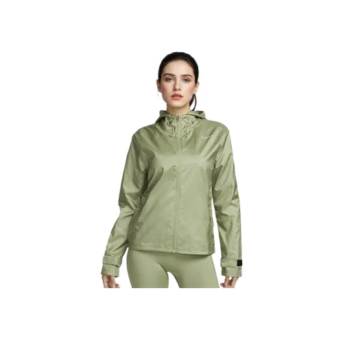 Nike Куртки и Пальто Женские Масляный Зеленый
