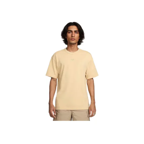 Nike T-Shirt Мужской Кунжут Коричневый