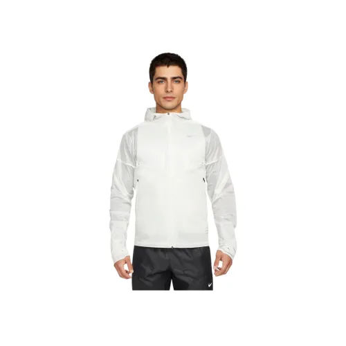 nike Storm Fit Куртки и Пальто Мужской Белый