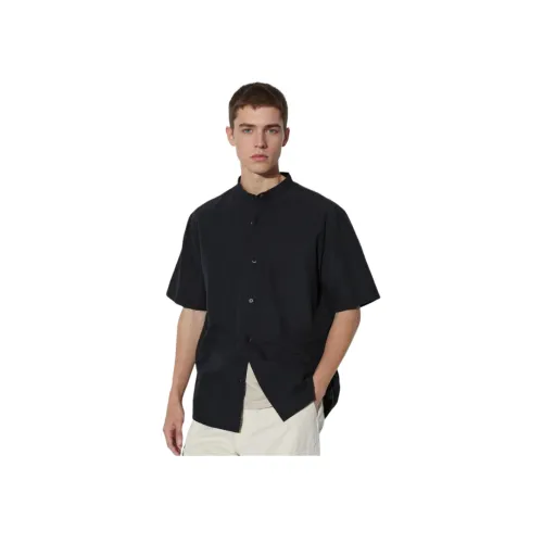 UNIQLO Черные Унисекс Рубашки