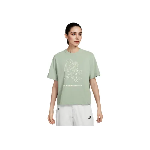 Nike T-Shirt Женская Horizon Зеленая