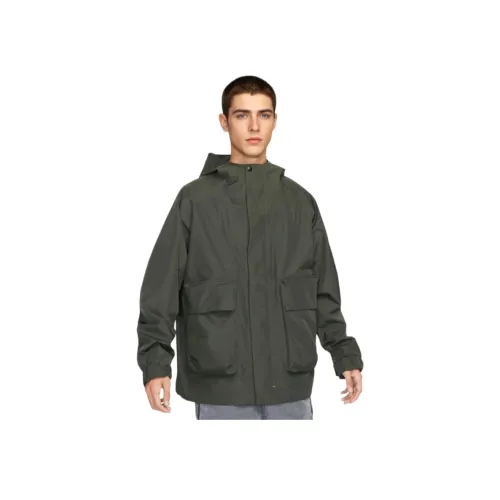 nike Куртки и Пальто Мужской Зеленый