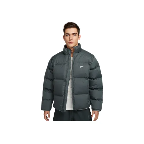 nike ClubTherma Thermal Down Jacket Men Iron Gray White nike ClubTherma Терапия Пуховик Мужской Железо Серый Белый