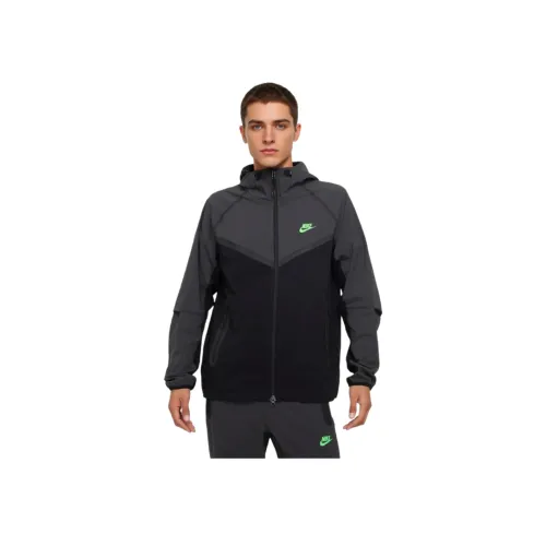 Nike Tech WINDRUNNER Куртка Мужская Черная