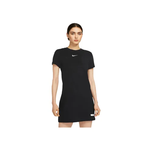 Nike Короткий рукав Платье Женское Черное