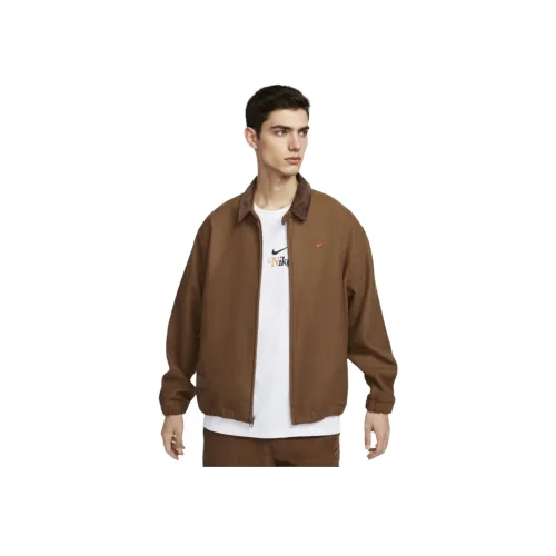 nike Куртки и Пальто Мужской Темный Хаки