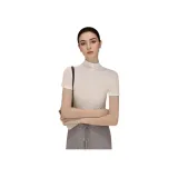 Белая рубашка с короткими рукавами