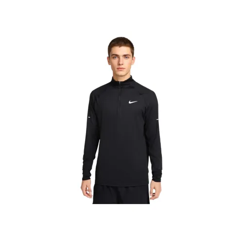 Nike Мужские черные футболки