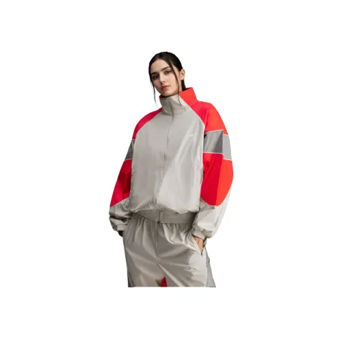 Adidas x Stella McCartney Куртки и пальто женские пустыня желтый