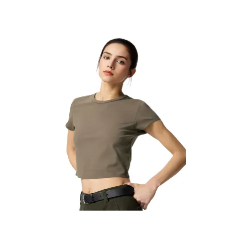 UNIQLO T-рубашка женская цвет каштановый