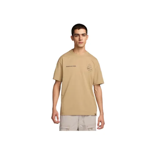 Nike Clothing Бежевый Мужской T-Рубашки