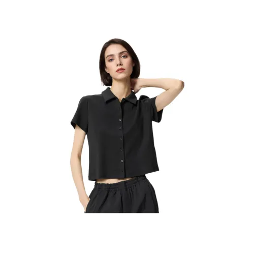 UNIQLO Поло Женское Черное