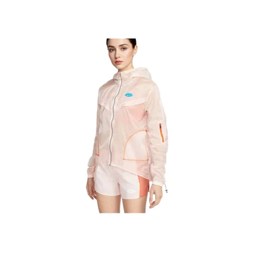 NIKE Светло-розовые Женские Куртки
