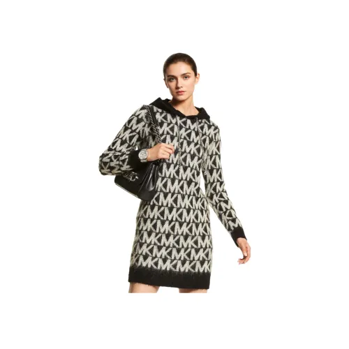 MICHAEL KORS SS23 Длинное платье с длинными рукавами женское черное