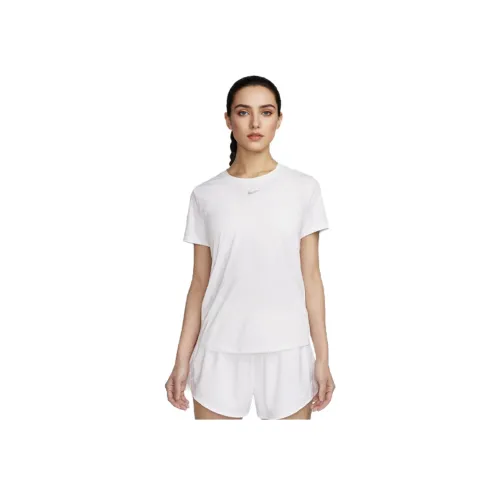 Nike Dri Fit T-Shirt Женская Белая