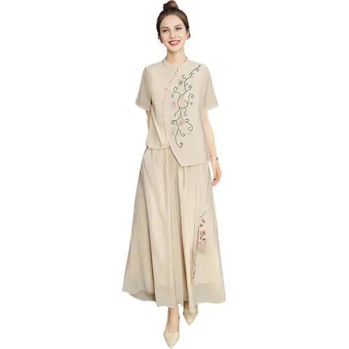 Cypress House Повседневный костюм женский бежевый хаки