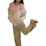 Светло-бежевый, серый