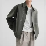 Зеленая куртка