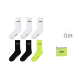 6 пар (3 белых + 2 черных + 1 пара зеленых)