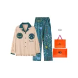 Светлый нефритовый цвет, улыбающееся лицо, повседневный стиль, с длинными рукавами, домашняя одежда