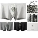 С принтом, упаковка из 3 штук, коробка включена (чернила черные + темно-фотиния серый + светло-фотиния серый), 100% хлопок, дышащий