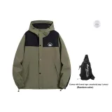 Армейский зеленый (включает брендированную сумку через плечо)