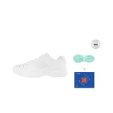 Чисто белый с циановыми шнурками и аксессуарами.