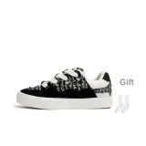 Черные носки в клетку