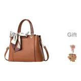 Земляной желтый