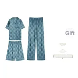 Океанский зеленый