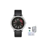 Ремень черно-серебристого цвета