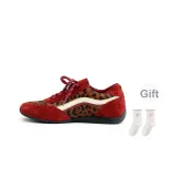 Красный - В комплекте с носками