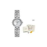 Простой белый циферблат часов