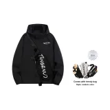 Black (В комплекте с фирменной сумкой через плечо)