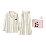 Зебра и панды