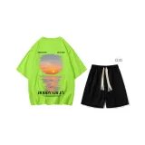 Авокадо зеленый (в комплекте с повседневными шортами)