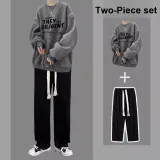 Темно-серый свитшот + черные штаны