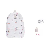 Белый щенок