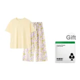 Светло-лимонный цвет