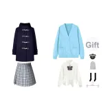 Темно-синий шерстяной пальто + аква-синий кардиган + белая длинная рубашка + маленькая юбка-платье + бейдж с бабочкой + носки до икры + пылезащитный чехол + вешалка
