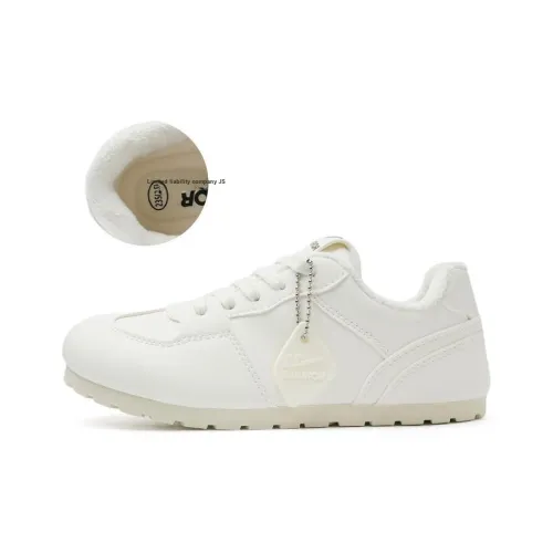 Warrior Casual Low Top Beige Women's