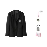 Черный костюм, в комплекте бесплатно: галстук + пылезащитный чехол + значок