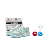 Белый Зеленый (Включает 1 случайную подвеску)