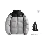 Серый (в комплекте с фирменной сумкой через плечо)