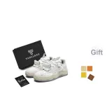 Винтажный белый