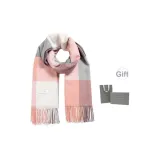 Персиково-розовый