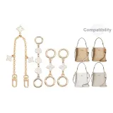 Золотистый комплект из трех предметов [Камелия 15 см + Четырехлистный клевер 4,5 см * 2 + Декоративная цепь 40 см]