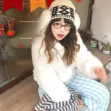 Экрю (Стандартное издание)