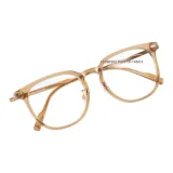 Тёмный чайный коричневый