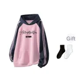 Темно-синий, синий и розовый, с флисовой подкладкой